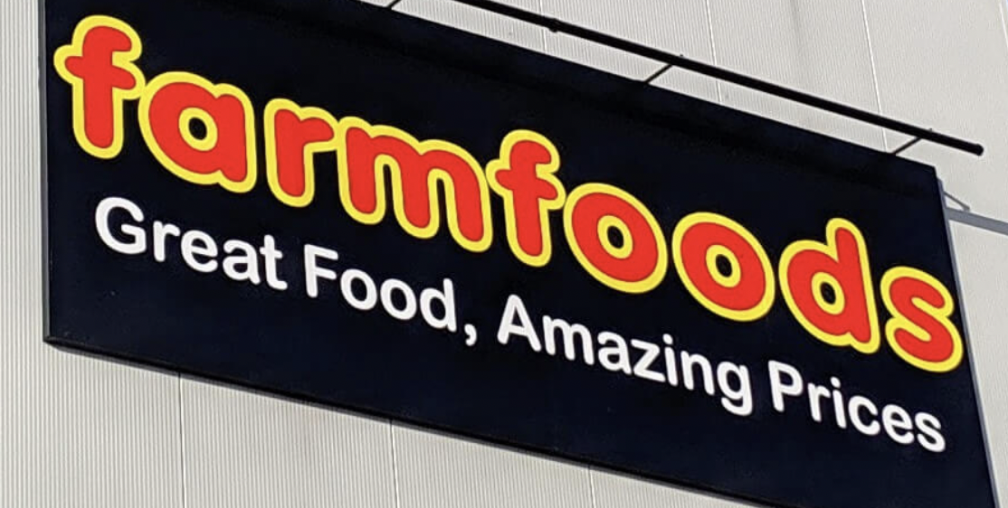 Close up of a Farmfoods sign